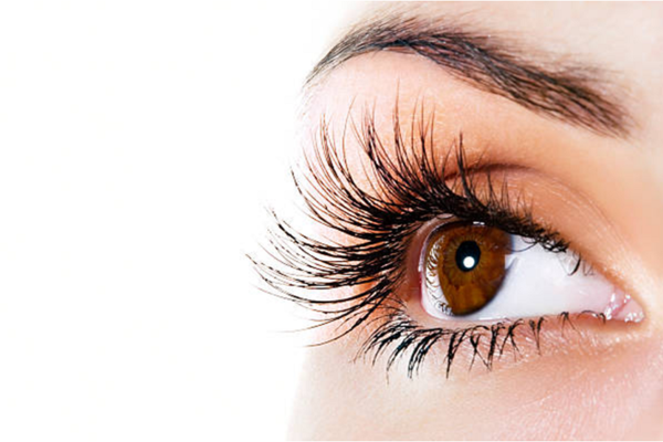 How to grow longer and healthier eyelashes?