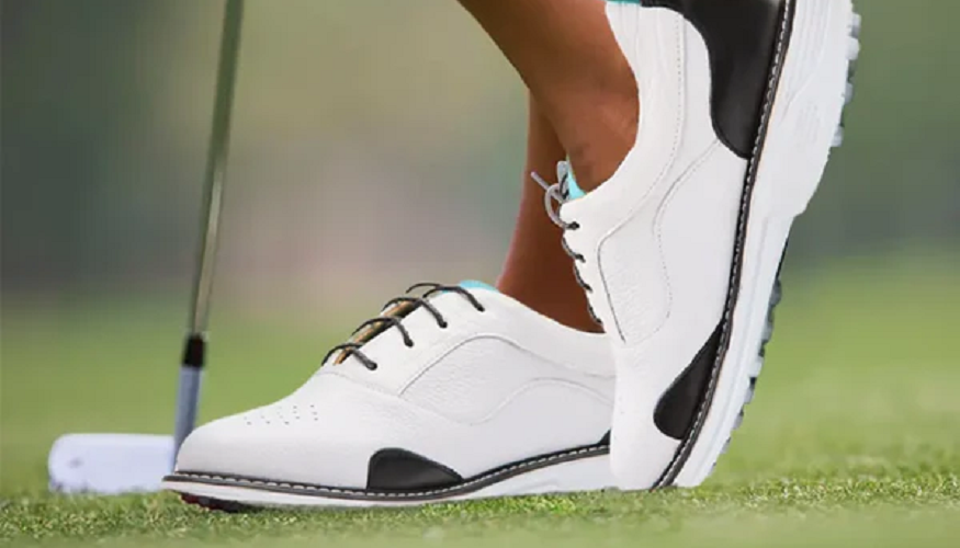 golf shoes